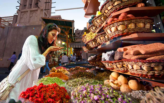 lady-souk-dubai